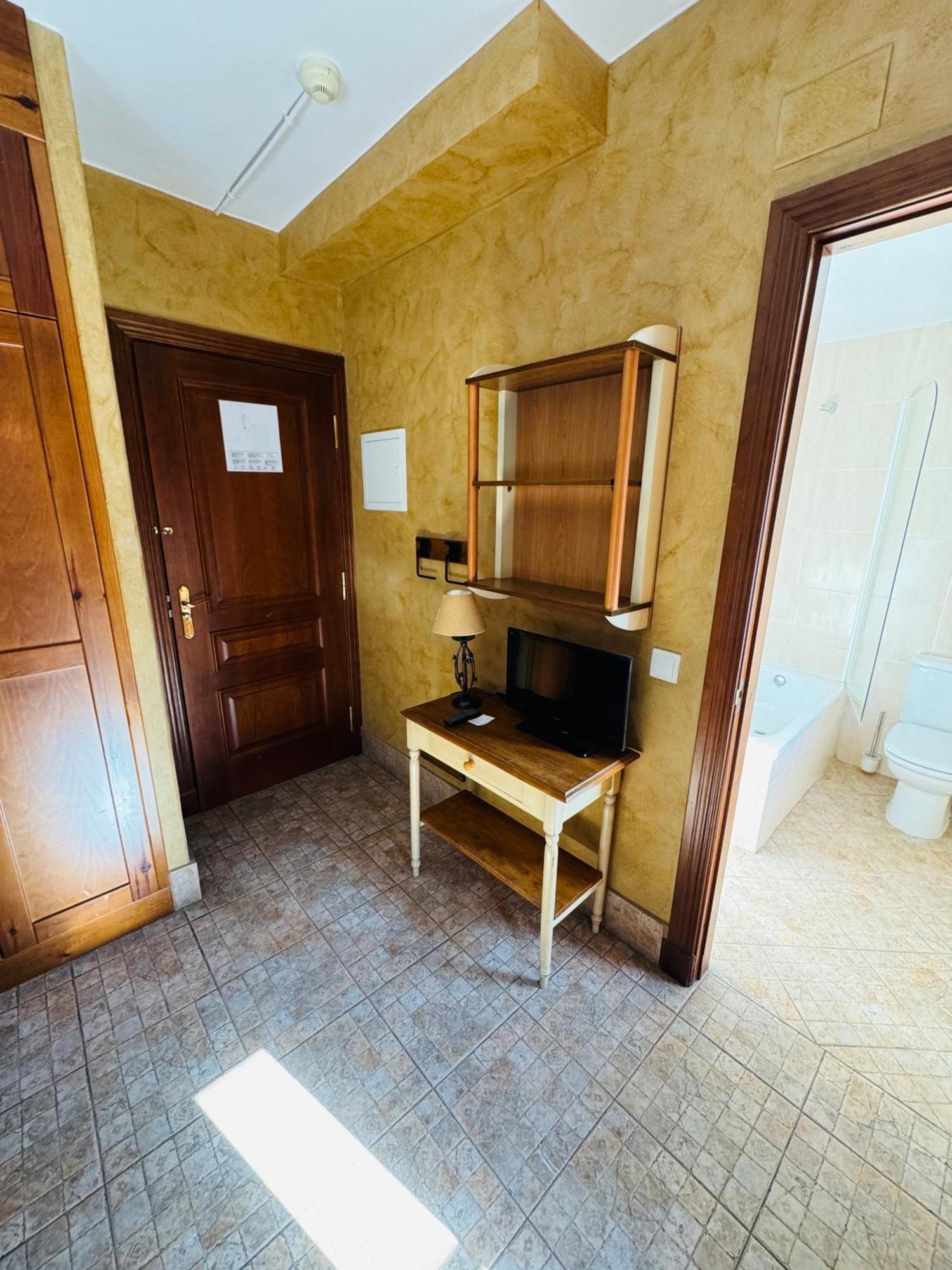 Hostal Nau Pradets Vielha e Mijaran Buitenkant foto