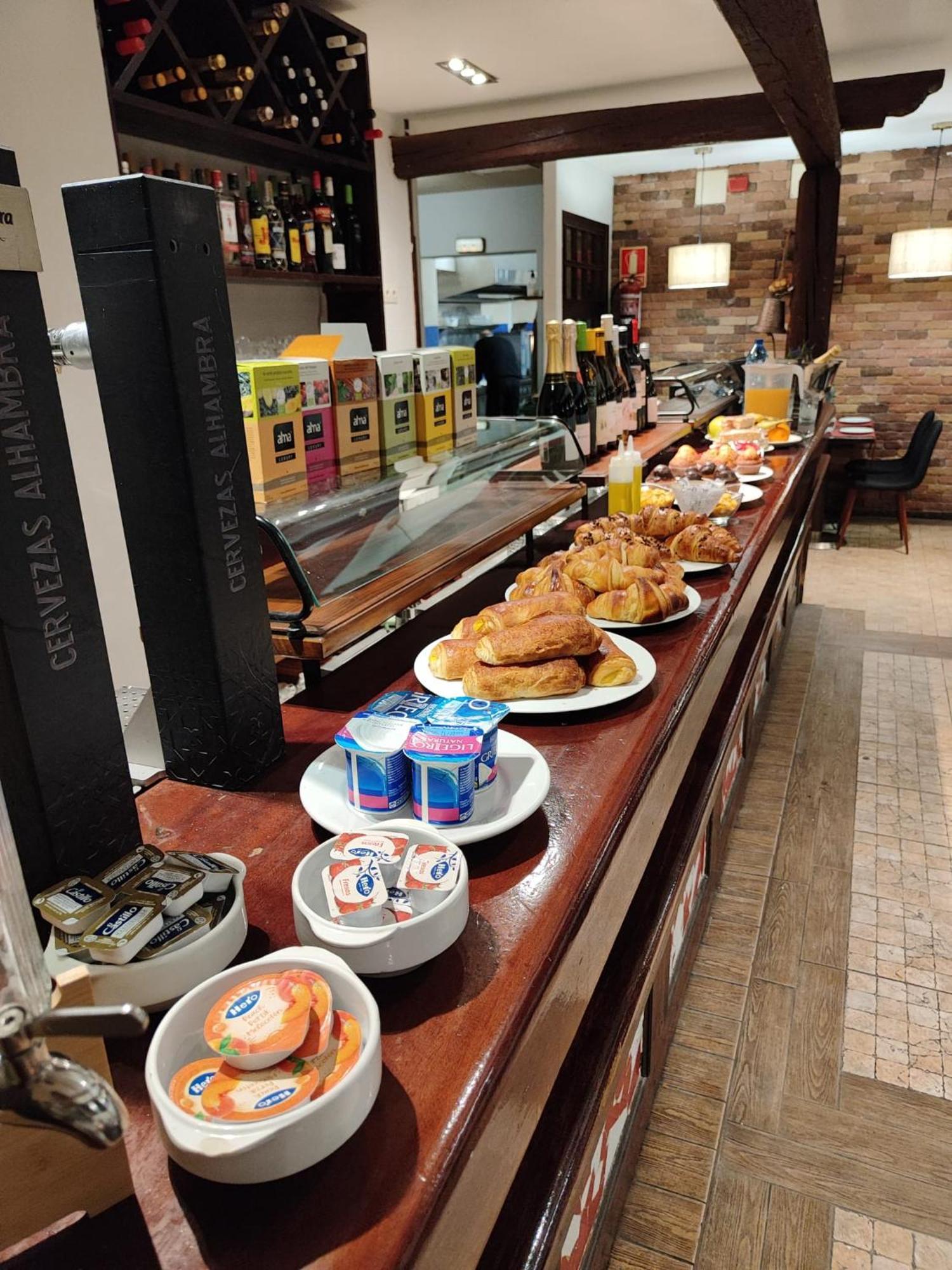 Hostal Nau Pradets Vielha e Mijaran Buitenkant foto